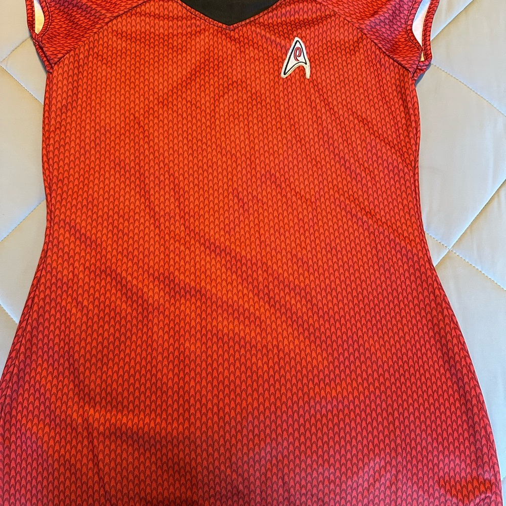 Women's Star Trek cosplay